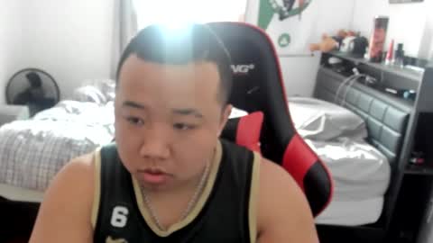 buffsexyman24 online show from February 20, 5:51 pm