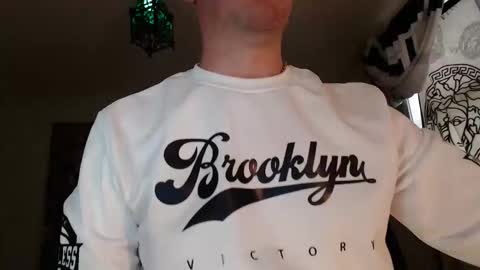 bunniegeneral online show from March 6, 10:23 am