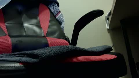 bushwhacker71161 online show from January 13, 8:15 pm