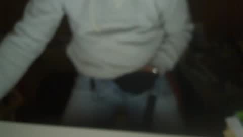 Buttlover2233 online show from December 3, 12:27 am