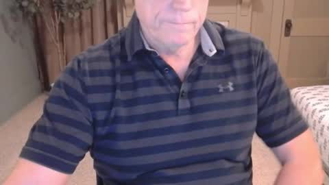 Miles online show from January 11, 11:23 am