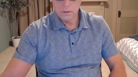 Miles online show from January 22, 9:46 am