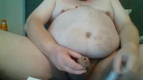 Snapshot of caerphillyphil chatting on September 22, 12:26 pm caerphillyphil online show from September 22, 12:26 pm