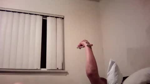 caga_palos online show from February 14, 3:34 am