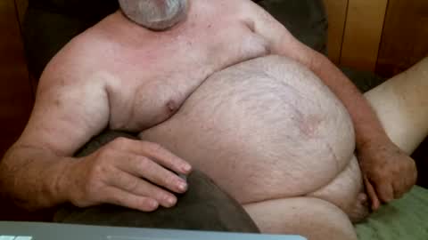 Snapshot of cajungrey75 chatting on October 23, 4:32 pm cajungrey online show from October 23, 4:32 pm