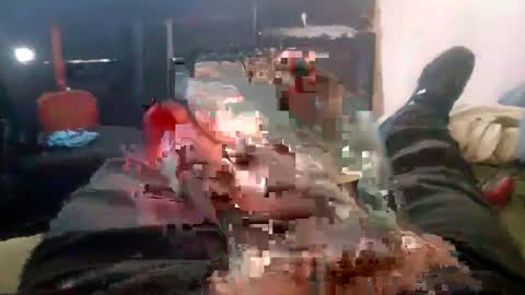 Snapshot of calisguitar chatting on October 11, 4:11 pm Calisguitar online show from October 11, 4:11 pm