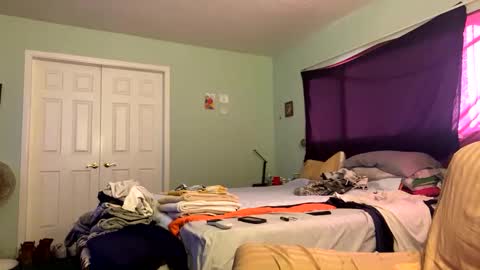 Snapshot of calitime760 chatting on February 20, 12:52 am calitime760 online show from February 20, 12:52 am