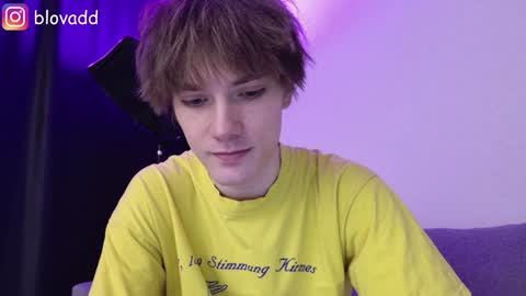 Snapshot of callmenineoneseven chatting on February 1, 12:51 am Nick online show from February 1, 12:51 am