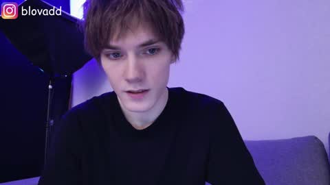 Snapshot of callmenineoneseven chatting on January 31, 5:09 am Nick online show from January 31, 5:09 am