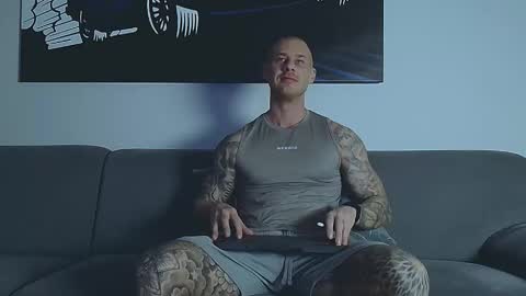 Calvin  online show from January 14, 8:34 pm