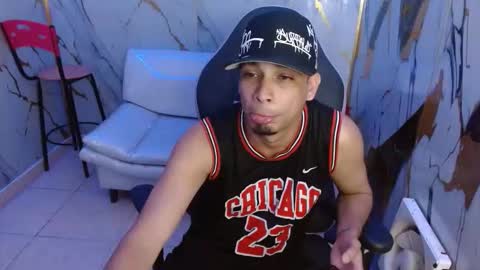 cam_xman online show from March 1, 1:55 pm