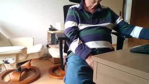 Snapshot of camcologne chatting on September 26, 9:29 am camcologne online show from September 26, 9:29 am