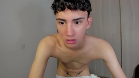 camiboy666 online show from December 19, 1:13 am