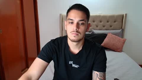 Camilo online show from February 11, 8:10 pm