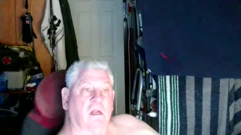 canoelicker69 online show from October 29, 7:28 pm