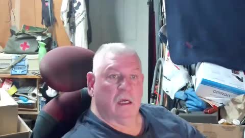 canoelicker69 online show from September 9, 4:50 pm