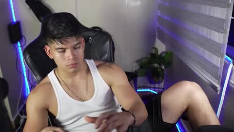 David Capizzi online show from March 26, 3:21 am