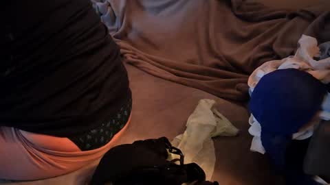 capoo24 online show from January 8, 2:28 am