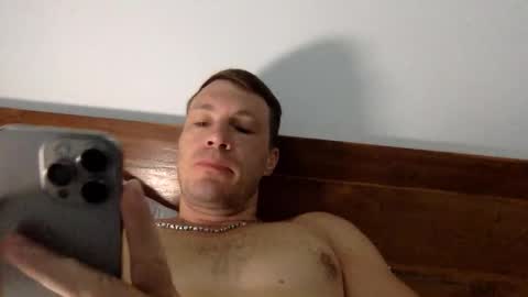 Snapshot of capt_oliver chatting on October 17, 3:54 am follow my twitter  online show from October 17, 3:54 am