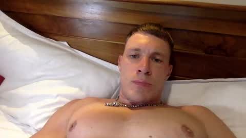 Snapshot of capt_oliver chatting on December 16, 5:54 pm follow my twitter  online show from December 16, 5:54 pm