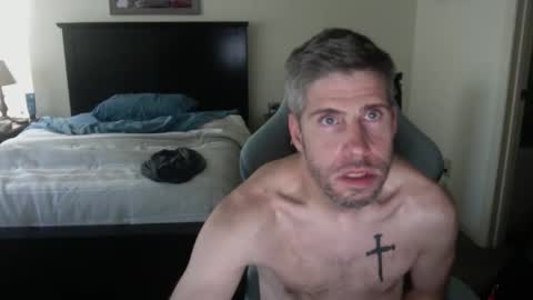 Snapshot of captmorgan30263 chatting on October 20, 12:53 pm captmorgan30263 online show from October 20, 12:53 pm