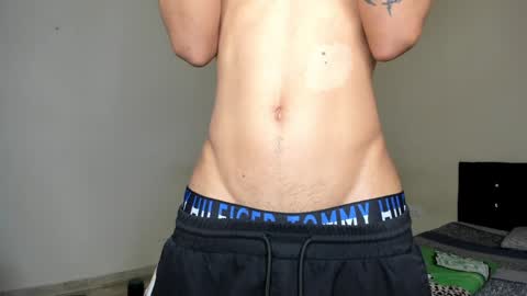 Carlos and Cristian  online show from February 5, 11:39 pm