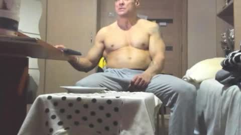 Laz online show from February 4, 2:45 pm