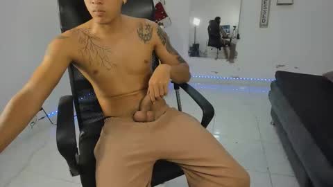 master online show from December 22, 4:04 pm