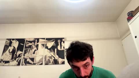 Carlos online show from April 7, 3:01 pm