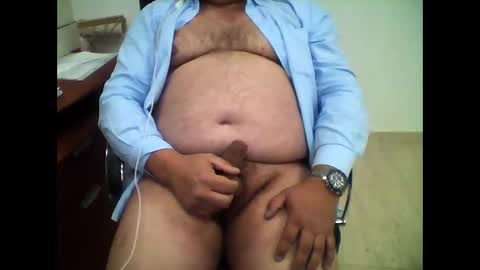 carlos8711 online show from January 31, 1:02 pm