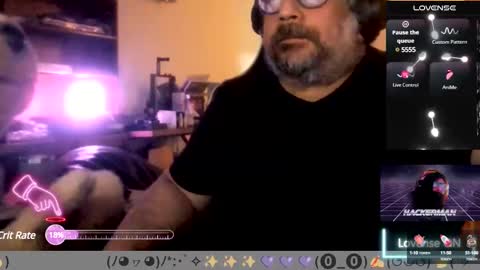 Snapshot of carmelo_devitto chatting on December 3, 9:09 am soy Batman online show from December 3, 9:09 am