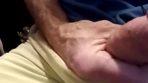 Snapshot of caryb chatting on January 3, 5:06 am caryb online show from January 3, 5:06 am