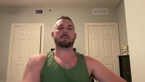 Snapshot of cboyy20 chatting on January 30, 5:52 am cboyy20 online show from January 30, 5:52 am