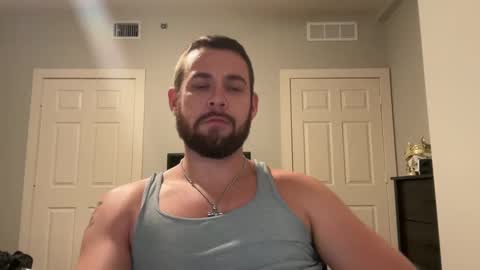 Snapshot of cboyy20 chatting on December 4, 6:33 am cboyy20 online show from December 4, 6:33 am