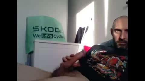 Snapshot of cedric223 chatting on October 16, 4:15 pm cedric223 online show from October 16, 4:15 pm