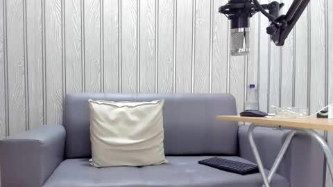 Cesar online show from October 29, 3:37 pm