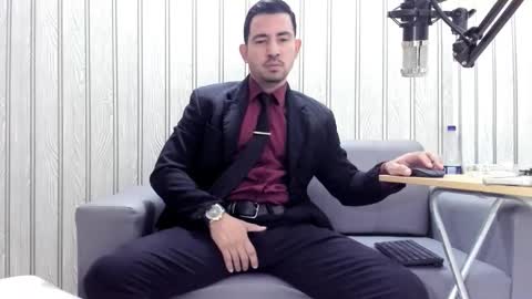 Cesar online show from October 30, 4:08 pm