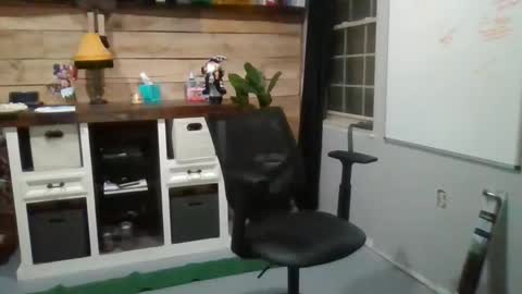 chadmichaell online show from November 19, 2:55 am