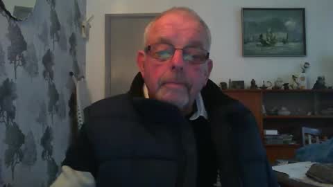 Champers online show from January 10, 9:13 am