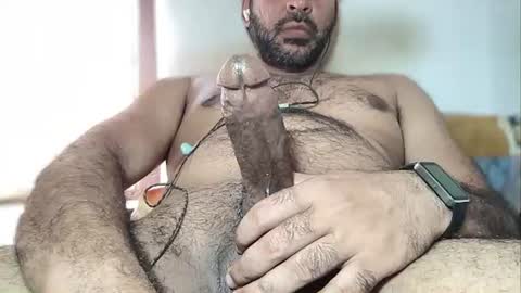 charles_dera35 online show from March 2, 9:49 am