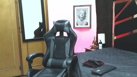 Charlie oconnor online show from March 6, 3:35 am