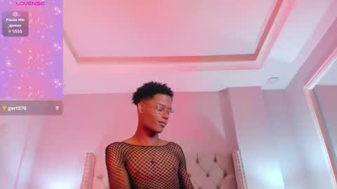    online show from February 9, 1:27 pm