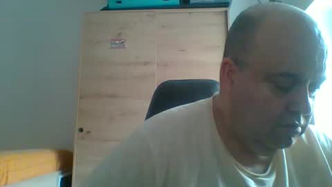 charly online show from February 9, 9:58 am