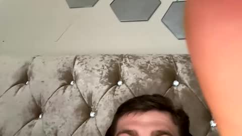 charmerboi2 online show from April 25, 9:23 am