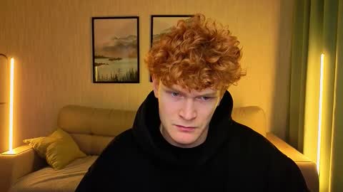 LUCASRYANPVT IS OPEN online show from November 22, 4:12 am