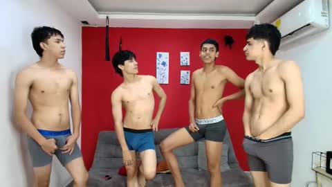 SANTIAGO JEFF KEDEEN  NAETHAN online show from January 13, 5:45 am