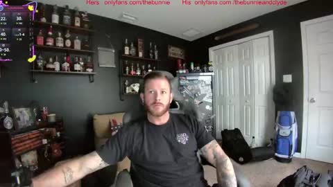 Chillinthemosttt online show from October 29, 3:26 pm