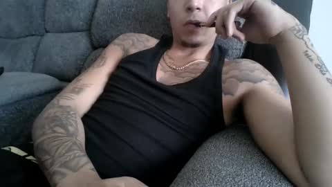 CHINO online show from December 20, 3:42 pm