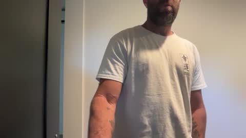 Snapshot of chiquitaroad chatting on October 20, 10:24 pm chiquitaroad online show from October 20, 10:24 pm