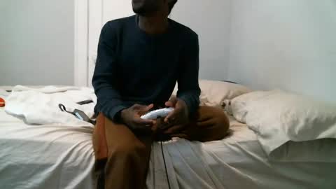 chocolatedolla online show from January 5, 8:00 pm